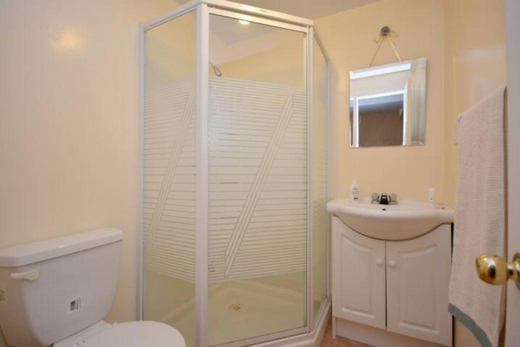 Riz Khan Peaceful Mississauga Home 외부 사진