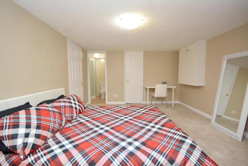 Riz Khan Peaceful Mississauga Home 외부 사진